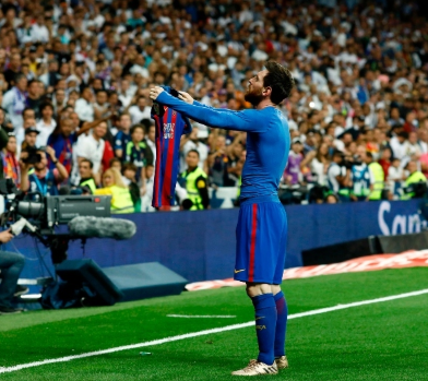 240 GSM Oversized Football T-Shirts — The Complete Guide